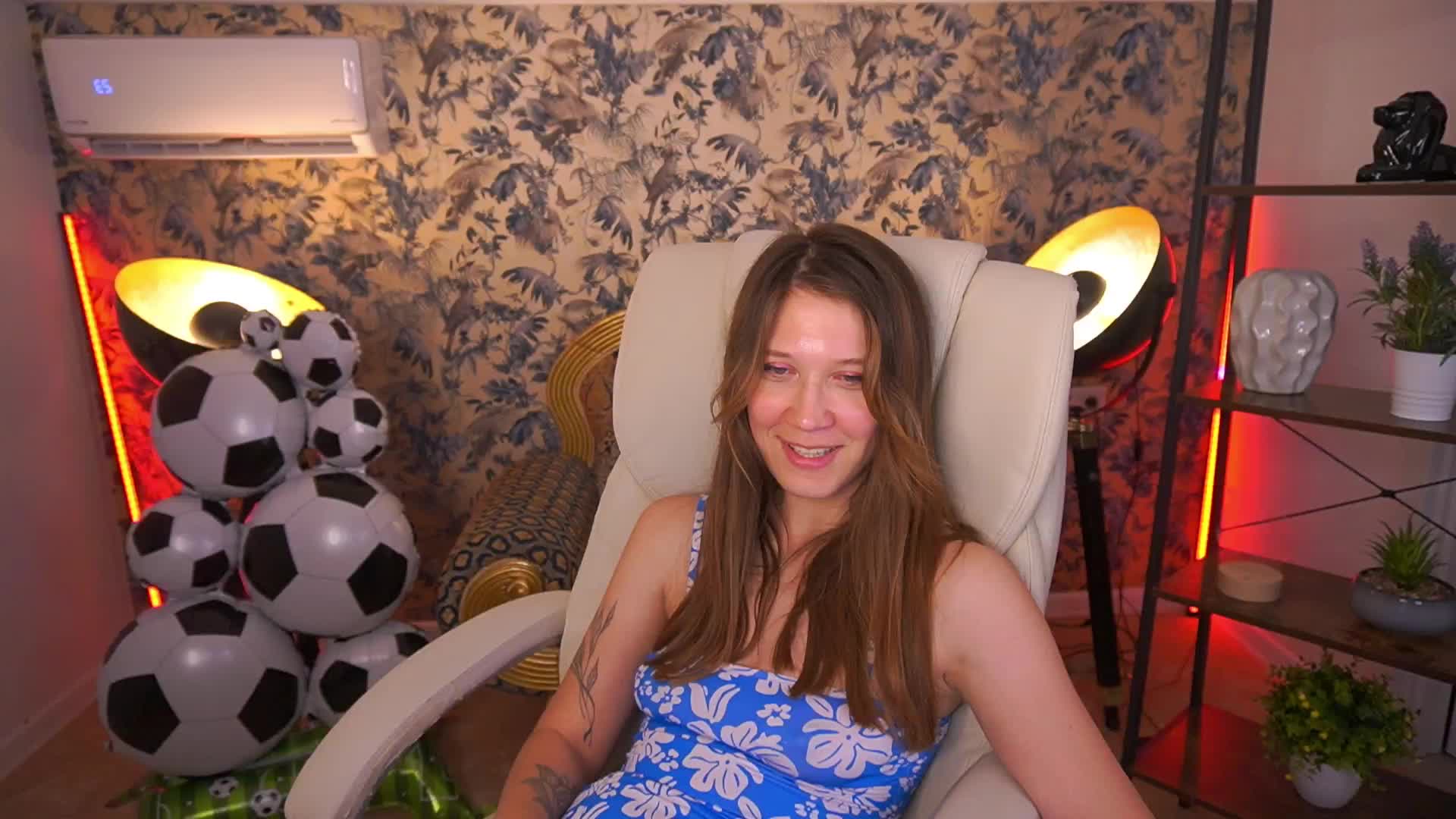 LinaDance Adult Chat July 17, 2026
