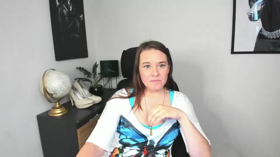 ladyalessa Adult Chat July 17, 2026