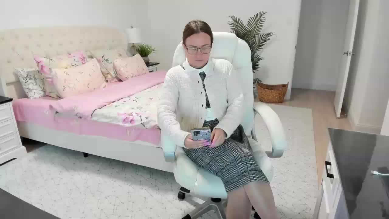 -Michelle- Adult Chat July 17, 2026