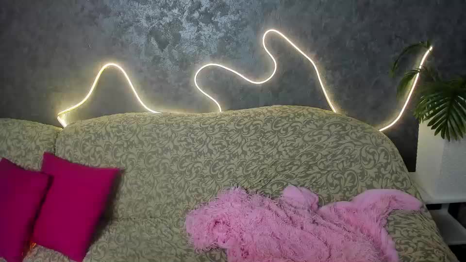 dream_olivia Adult Chat July 17, 2026