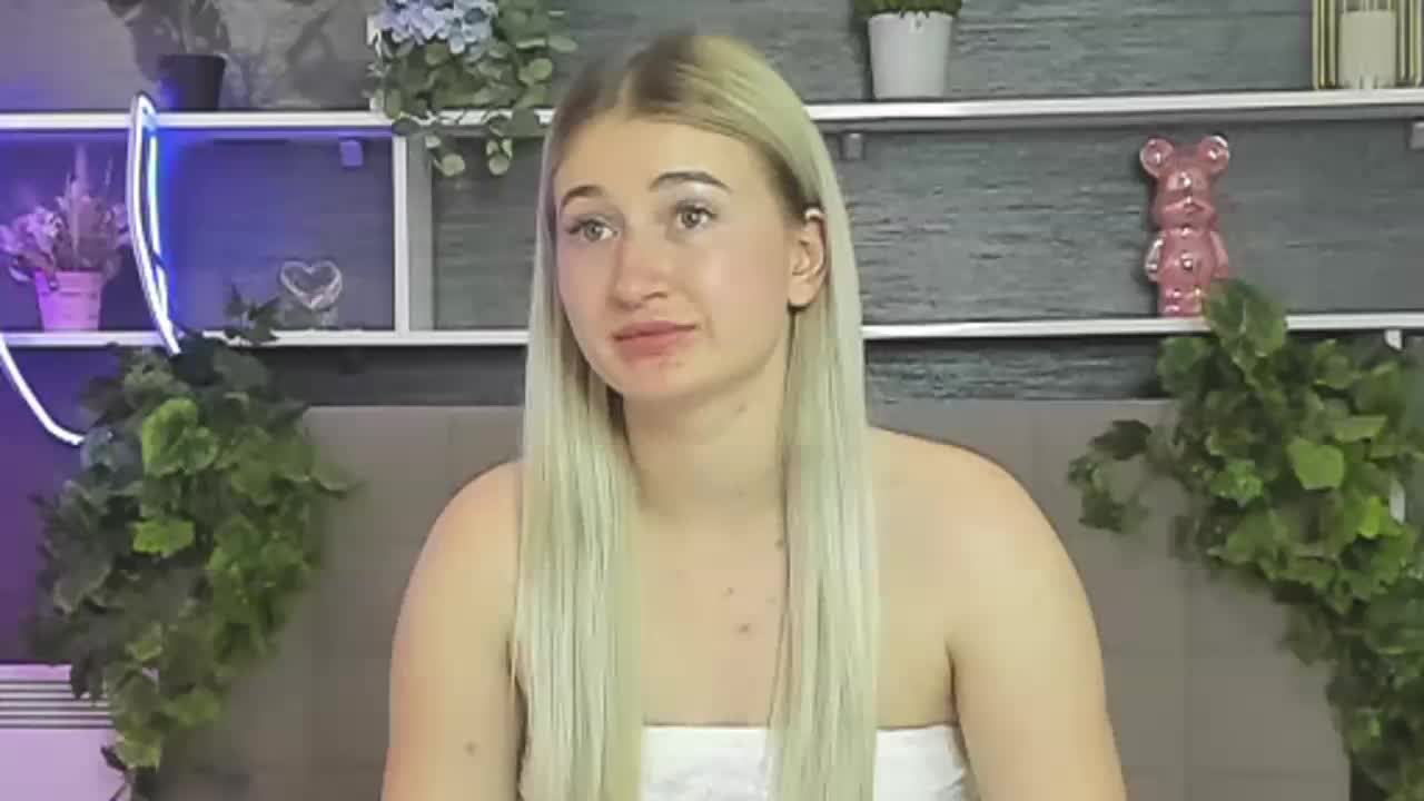 HollyTaillor Adult Chat July 17, 2026