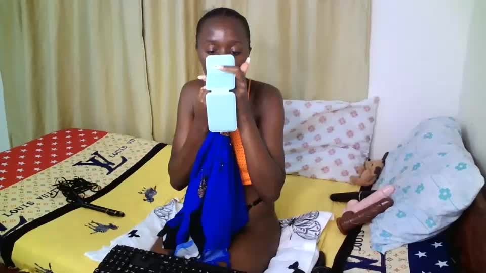 luxurydarkqueennyxa Adult Chat July 17, 2026