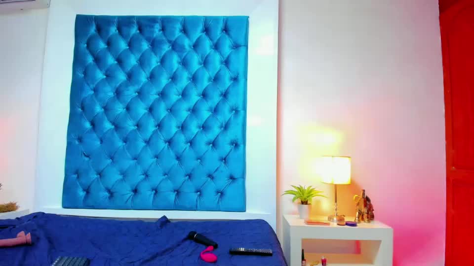 mia_ellieth Adult Chat July 17, 2026
