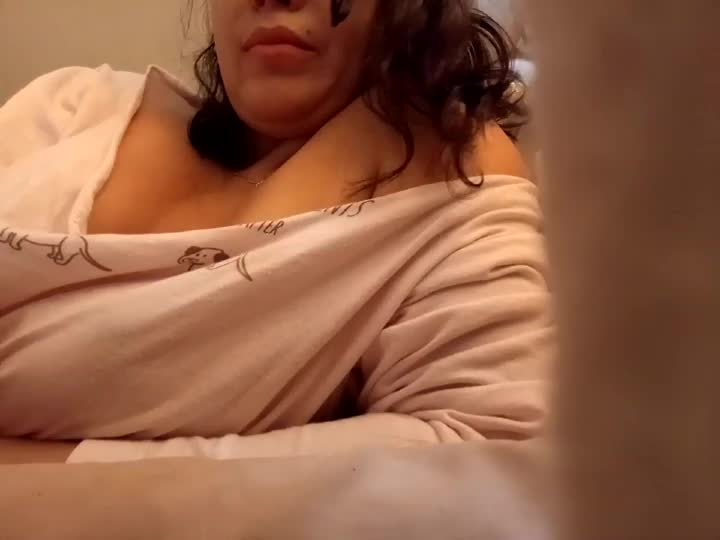 anabellovee Adult Chat July 17, 2026