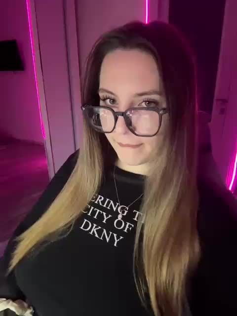 Cris_Mi Adult Chat July 18, 2026