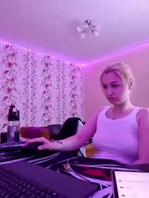 _Vikki_SEX Adult Chat July 18, 2026