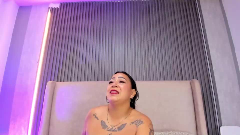 orianaparra_ Adult Chat July 18, 2026