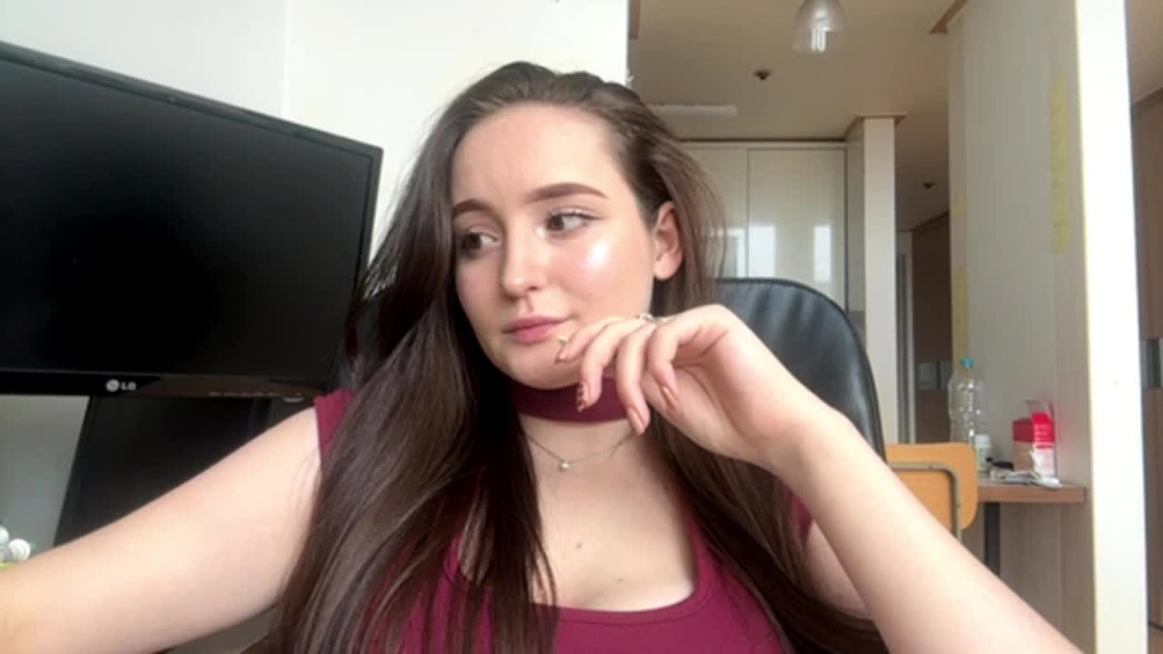 EmillyCarte Adult Chat July 18, 2026