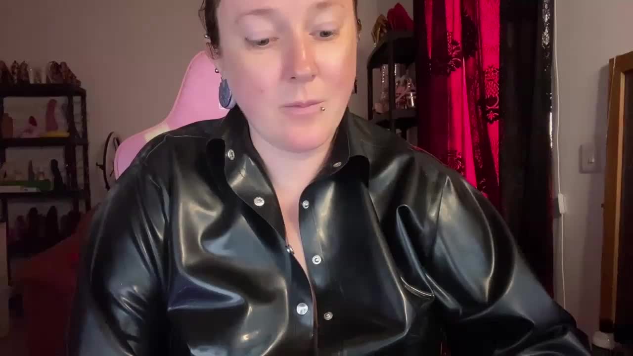 NylonQueen Adult Chat July 18, 2026