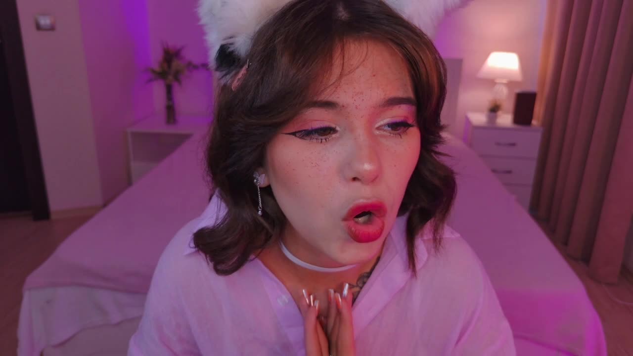 CoralineJones Adult Chat July 18, 2026
