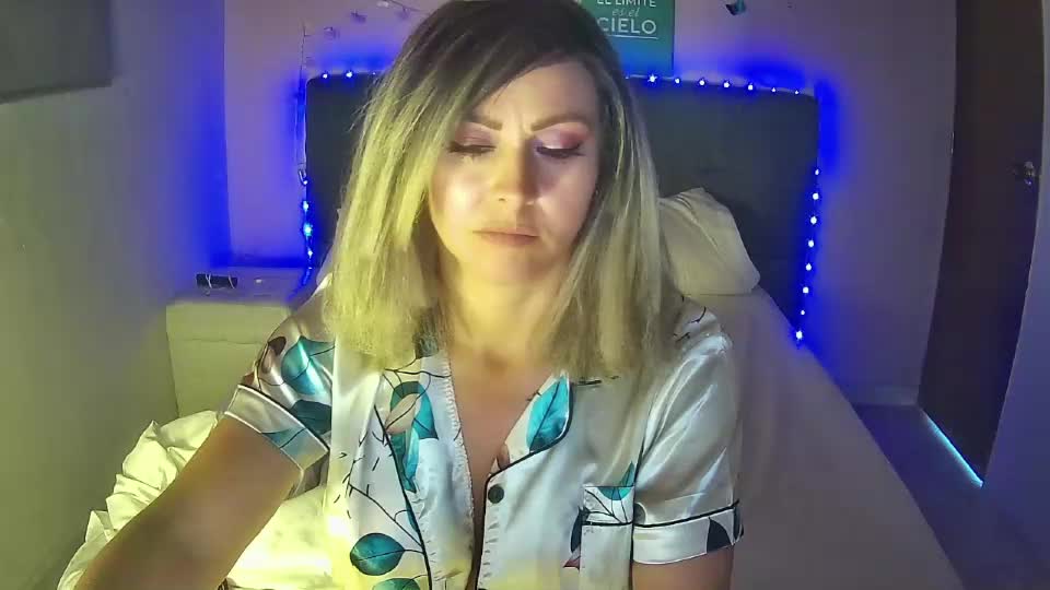 hestesiaxx Adult Chat July 18, 2026