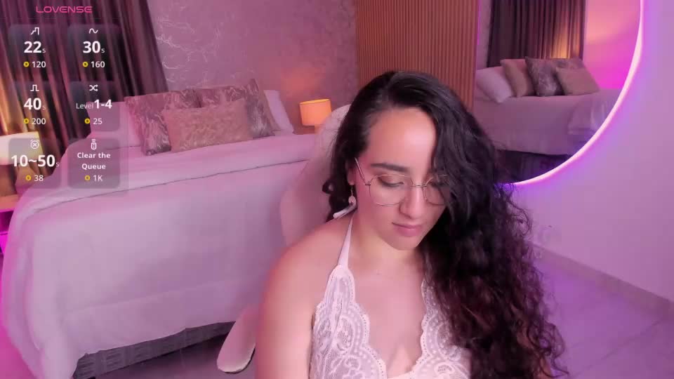 viiolet_rosee Adult Chat July 18, 2026