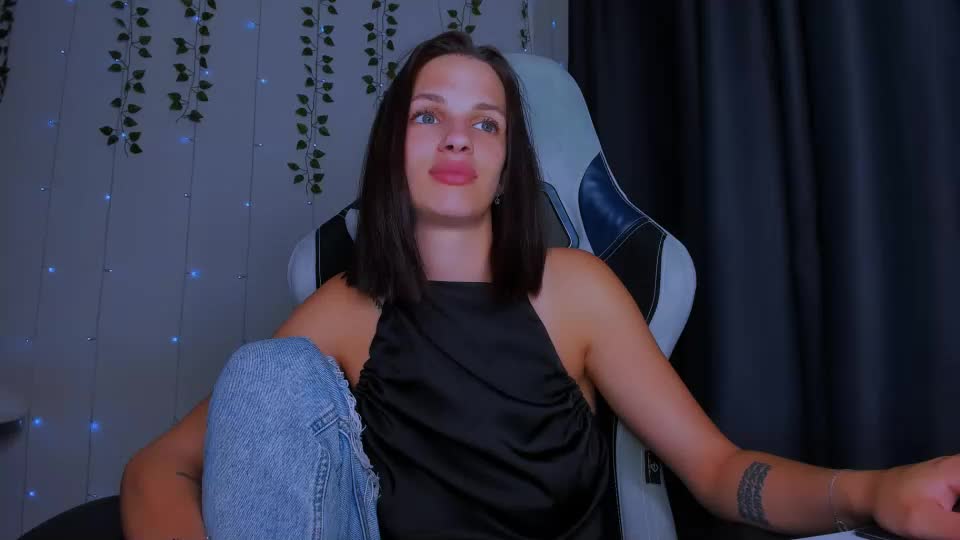 karla_lim Adult Chat July 18, 2026