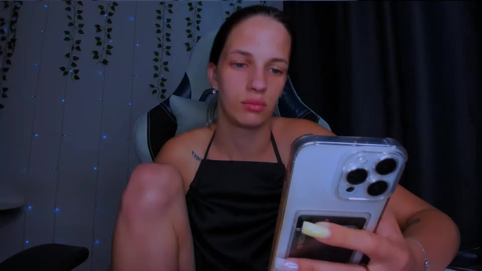 karla_lim Adult Chat July 18, 2026