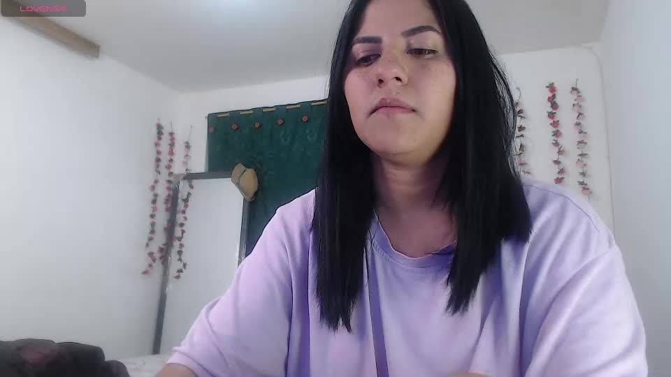 hilari18 Adult Chat July 18, 2026