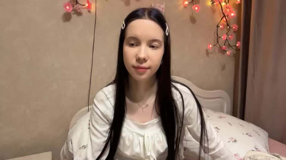 estellezdebski Adult Chat July 19, 2026