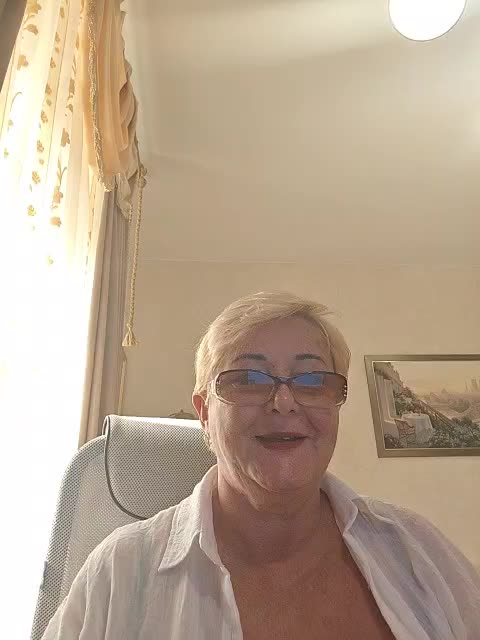 KarinkaSweet Adult Chat July 19, 2026