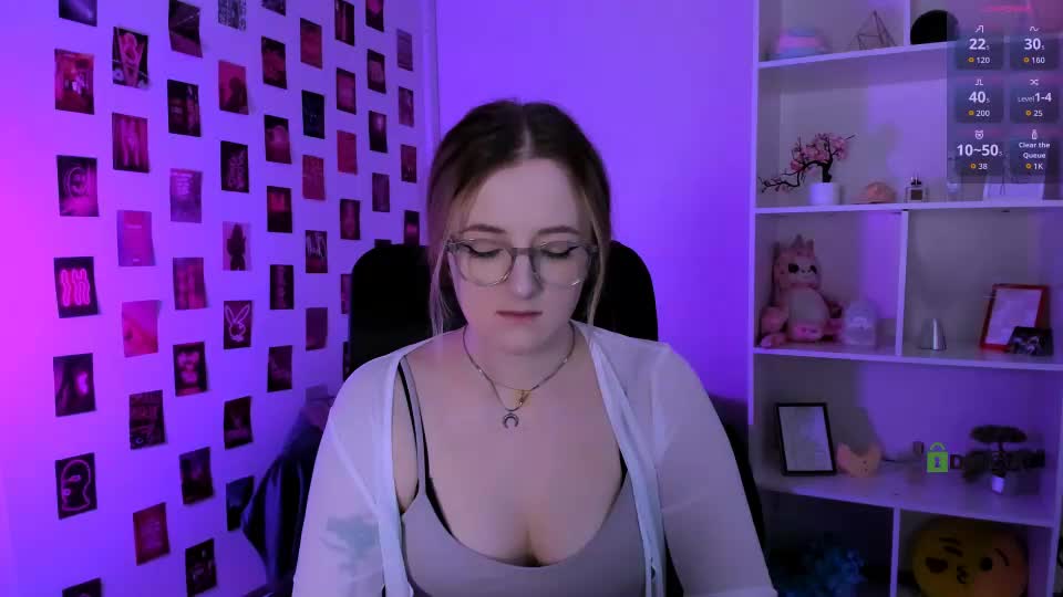 luna_berryy Adult Chat July 19, 2026