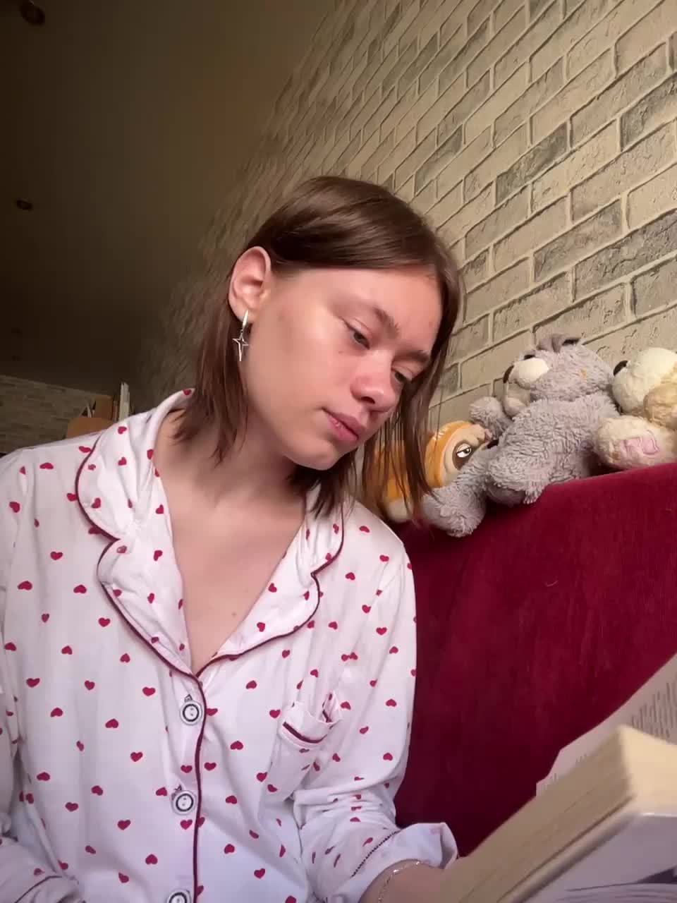 18YoungPussy18 Adult Chat July 19, 2026