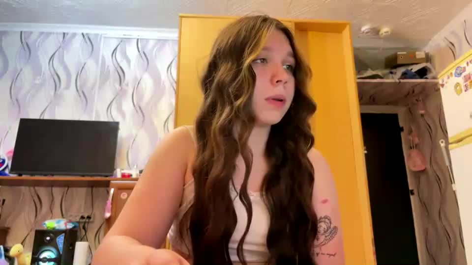 carleegarbutt Adult Chat July 19, 2026