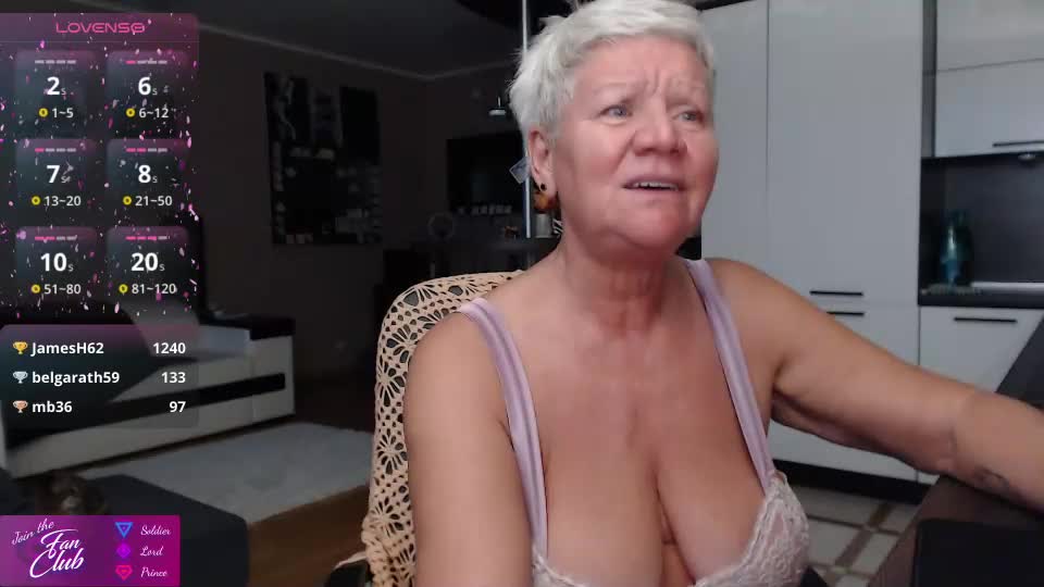 roxana_brooks Adult Chat July 19, 2026