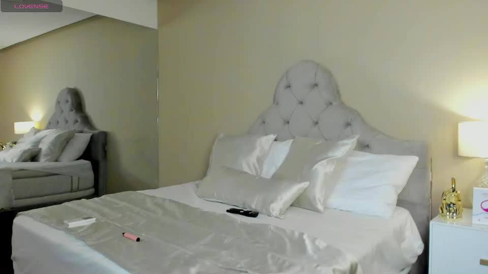 mid_nightpeach Adult Chat July 19, 2026