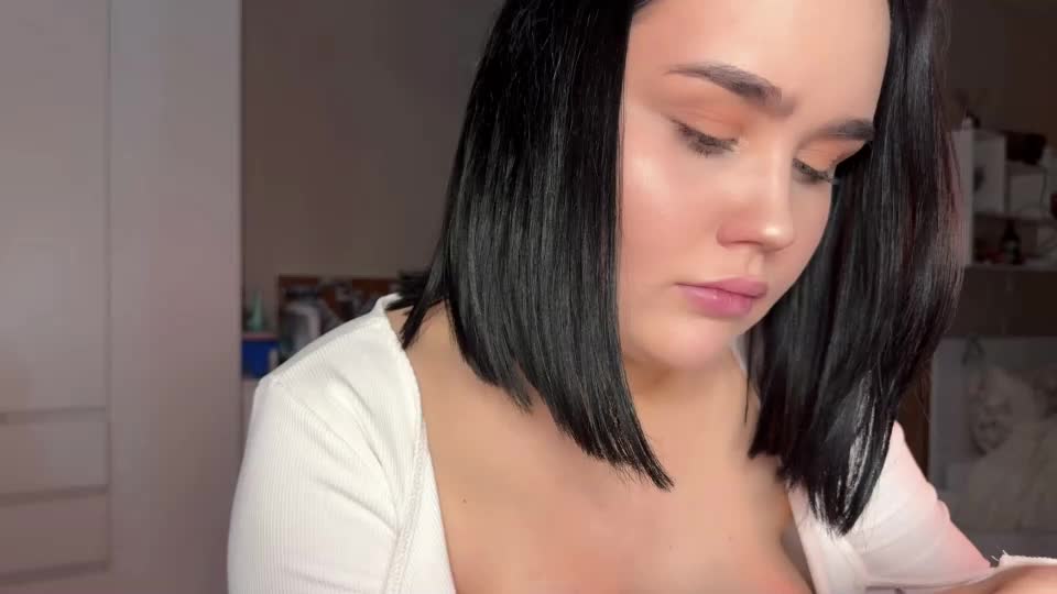 lola_razee Adult Chat July 19, 2026