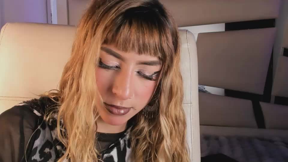 hellen__smith_ Adult Chat July 20, 2026