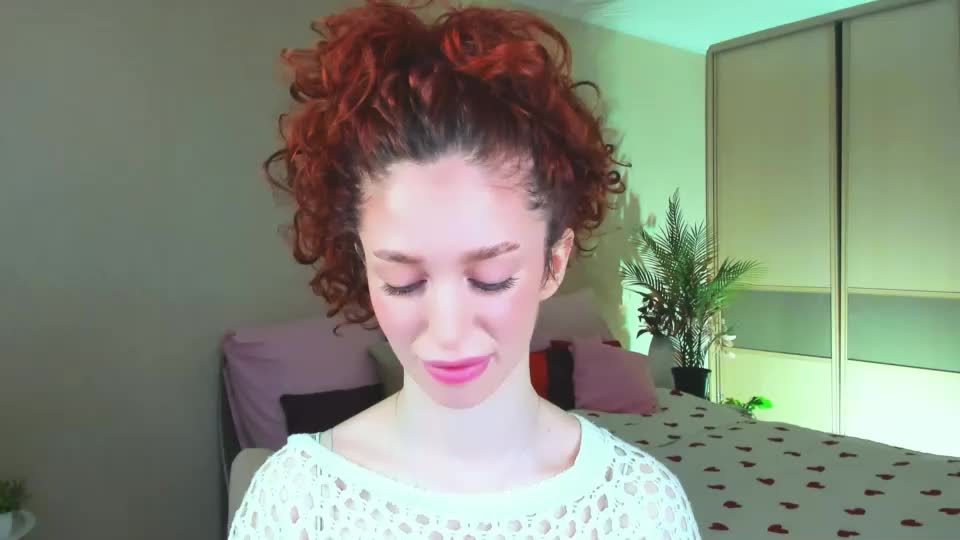 christinaconteeree Adult Chat July 21, 2026