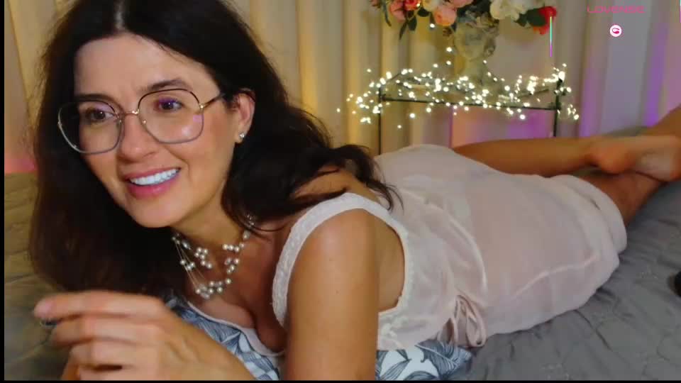 adelina_shine Adult Chat July 21, 2026