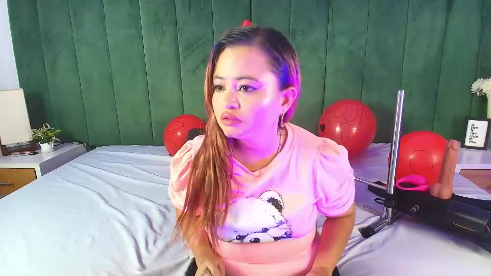 alana_petite Adult Chat July 20, 2026
