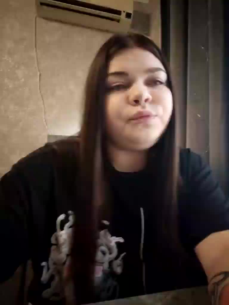 Karina-15 Adult Chat July 20, 2026