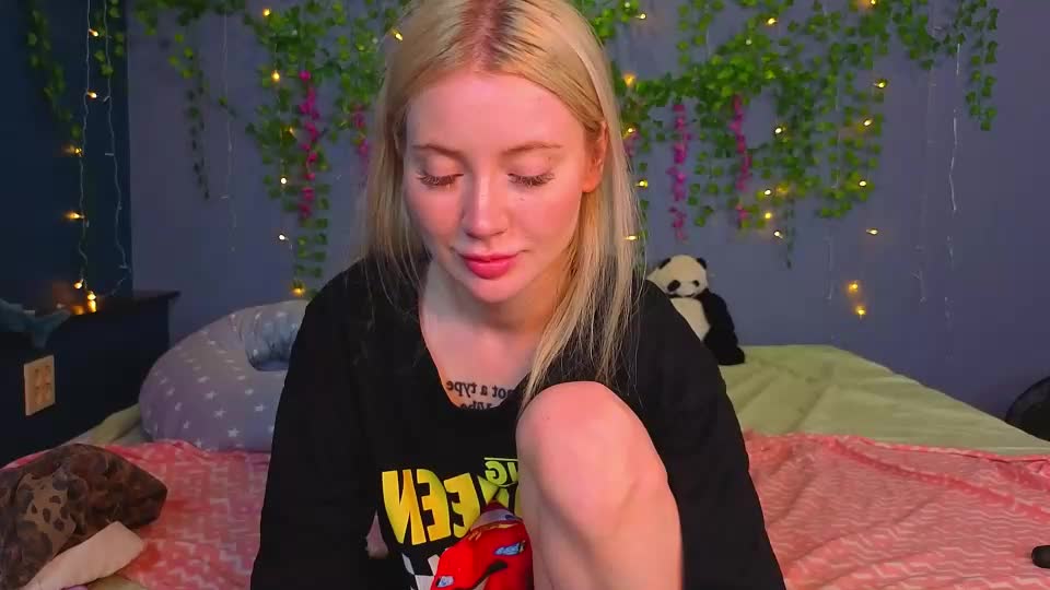 lillie_berry Adult Chat July 21, 2026