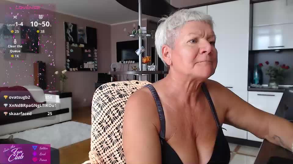 roxana_brooks Adult Chat July 20, 2026