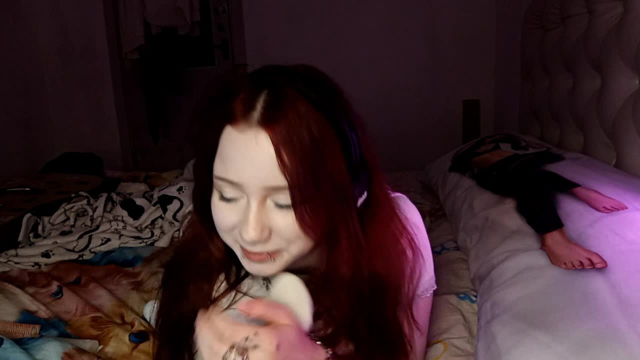 emoemily Adult Chat July 21, 2026