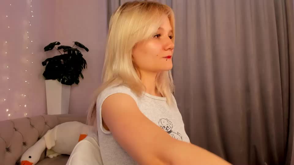 bunny_elsy Adult Chat July 21, 2026