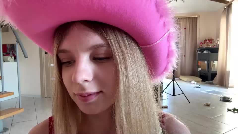 chloe_show Adult Chat July 21, 2026