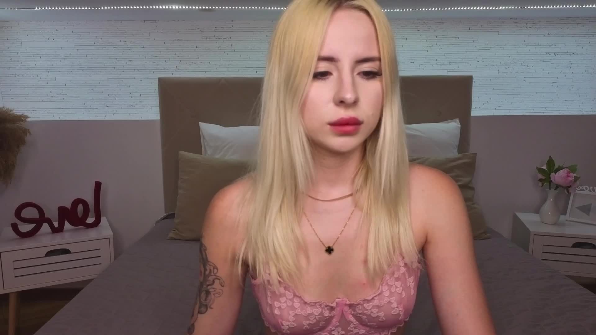 Bella-crazyy Adult Chat July 21, 2026