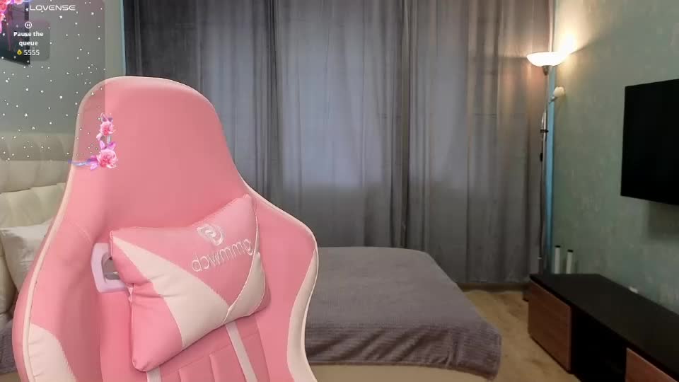 lilymoore69 Adult Chat July 21, 2026