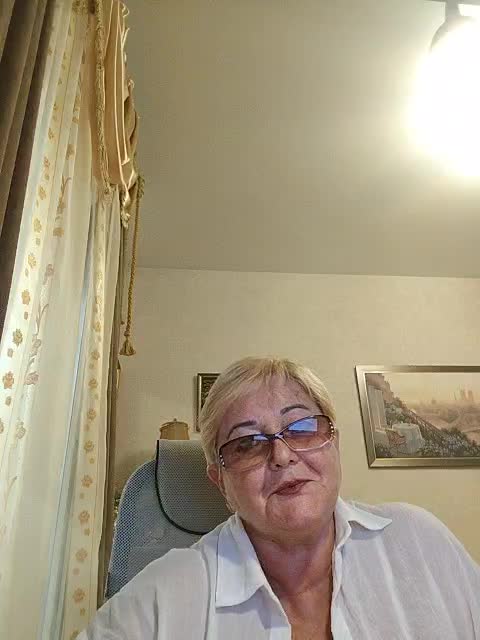 KarinkaSweet Adult Chat July 22, 2026
