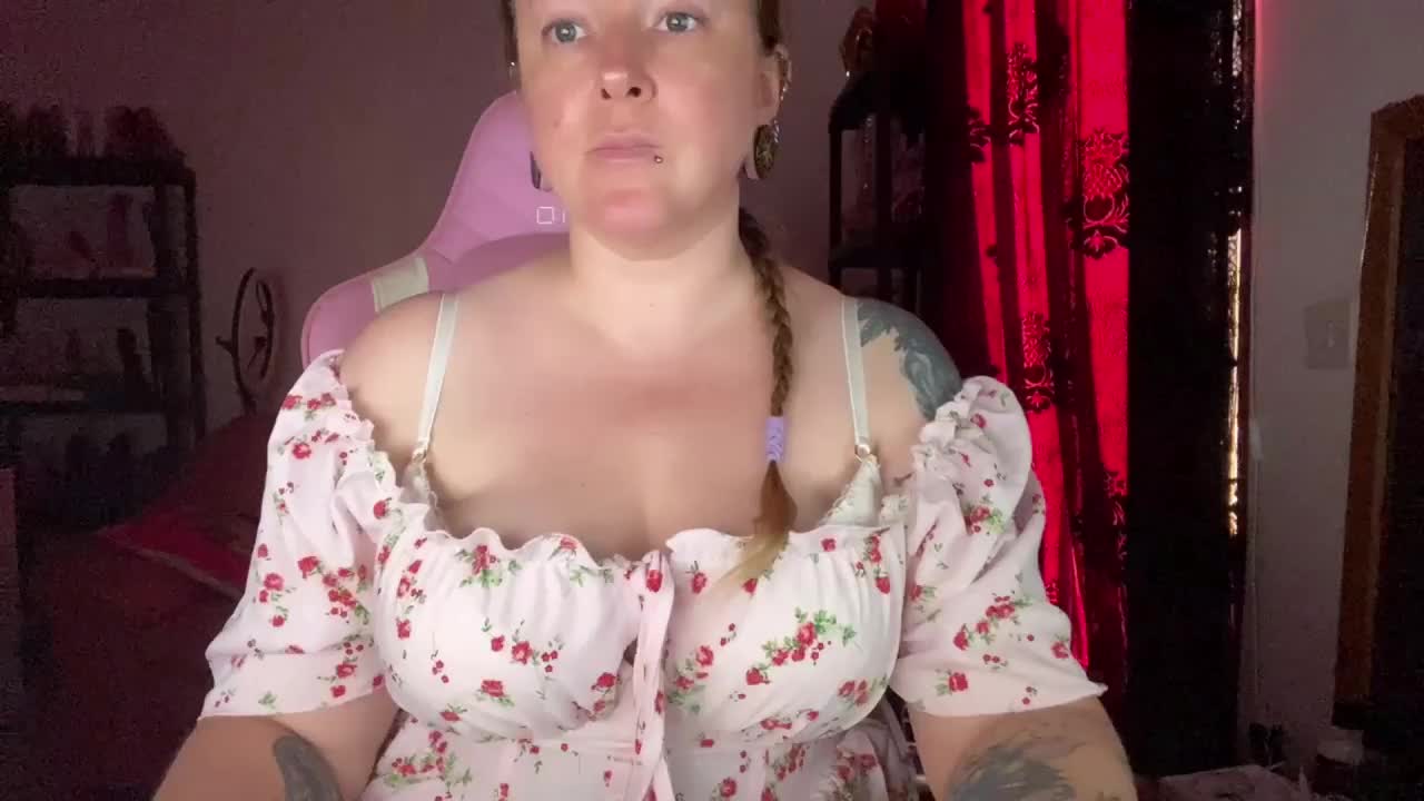 NylonQueen Adult Chat July 22, 2026