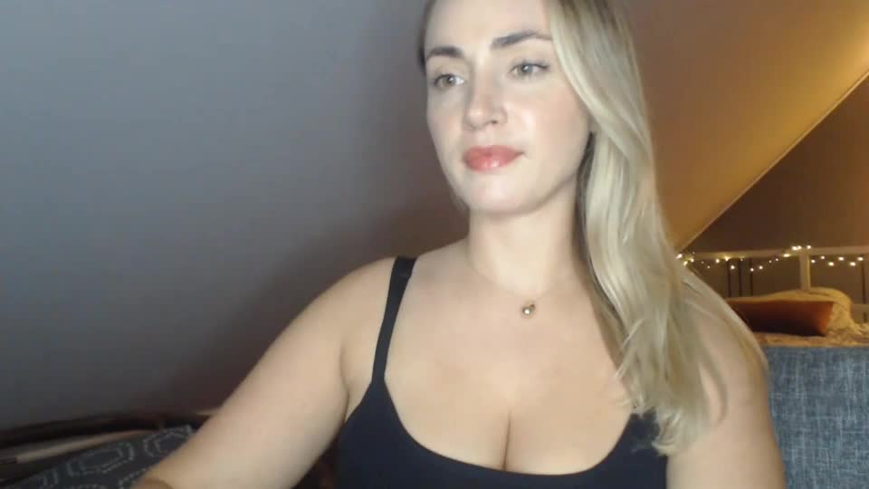 scarlettxblonde Adult Chat July 23, 2026