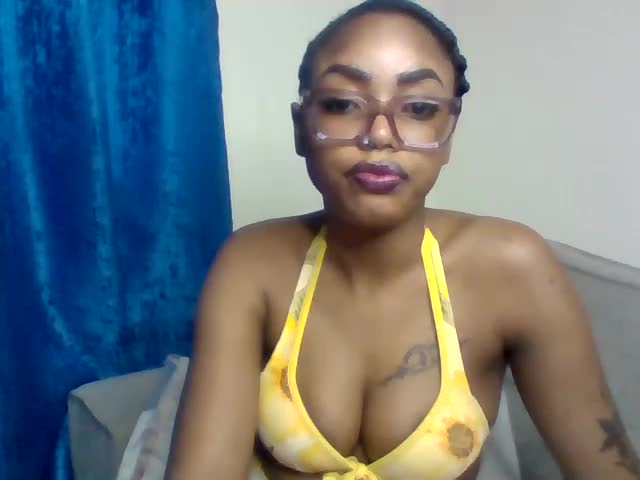 crystal_princesss Adult Chat July 23, 2026