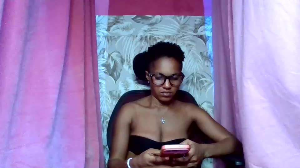 sexydoll32 Adult Chat July 23, 2026