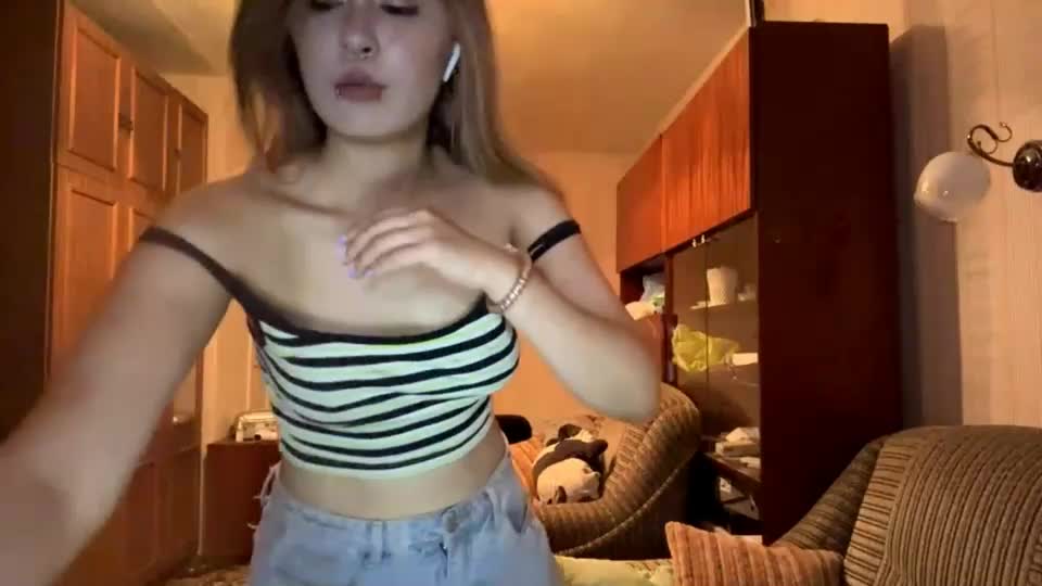 juliettegussow Adult Chat July 22, 2026