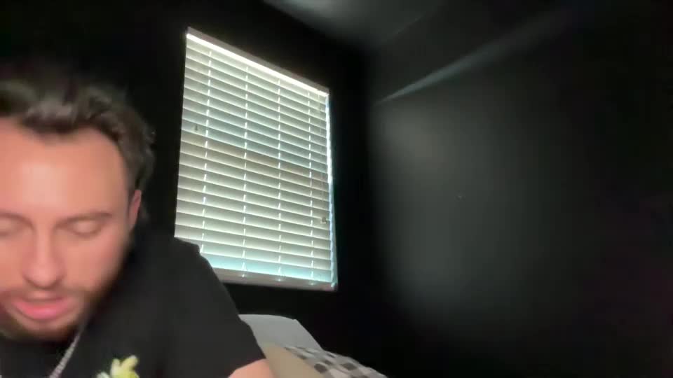 tallhungcloudyy Adult Chat July 23, 2026