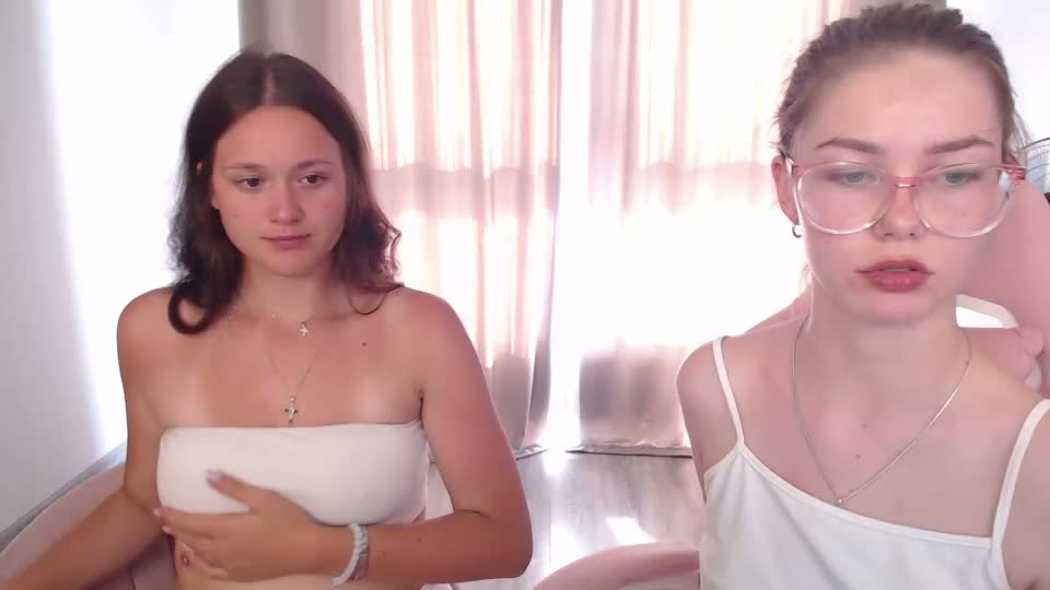 julie_meow246 Adult Chat July 23, 2026