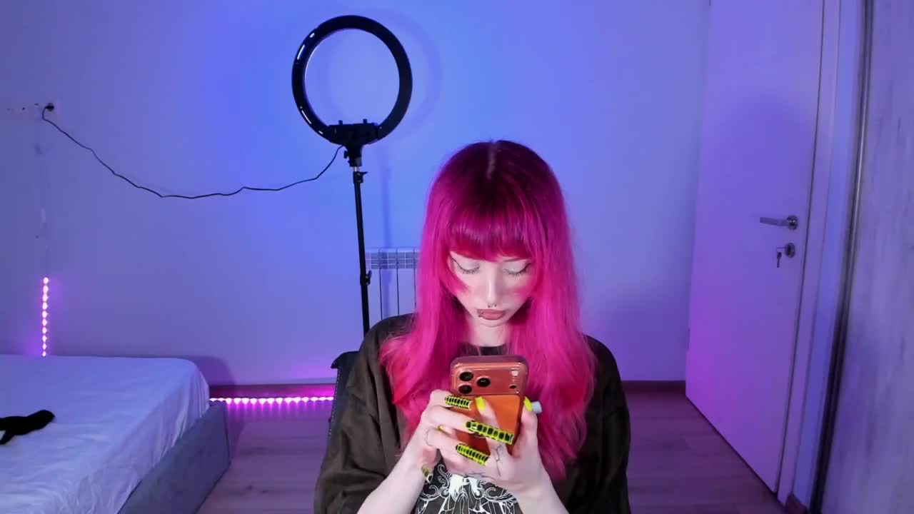 mnepohuyy Adult Chat July 23, 2026