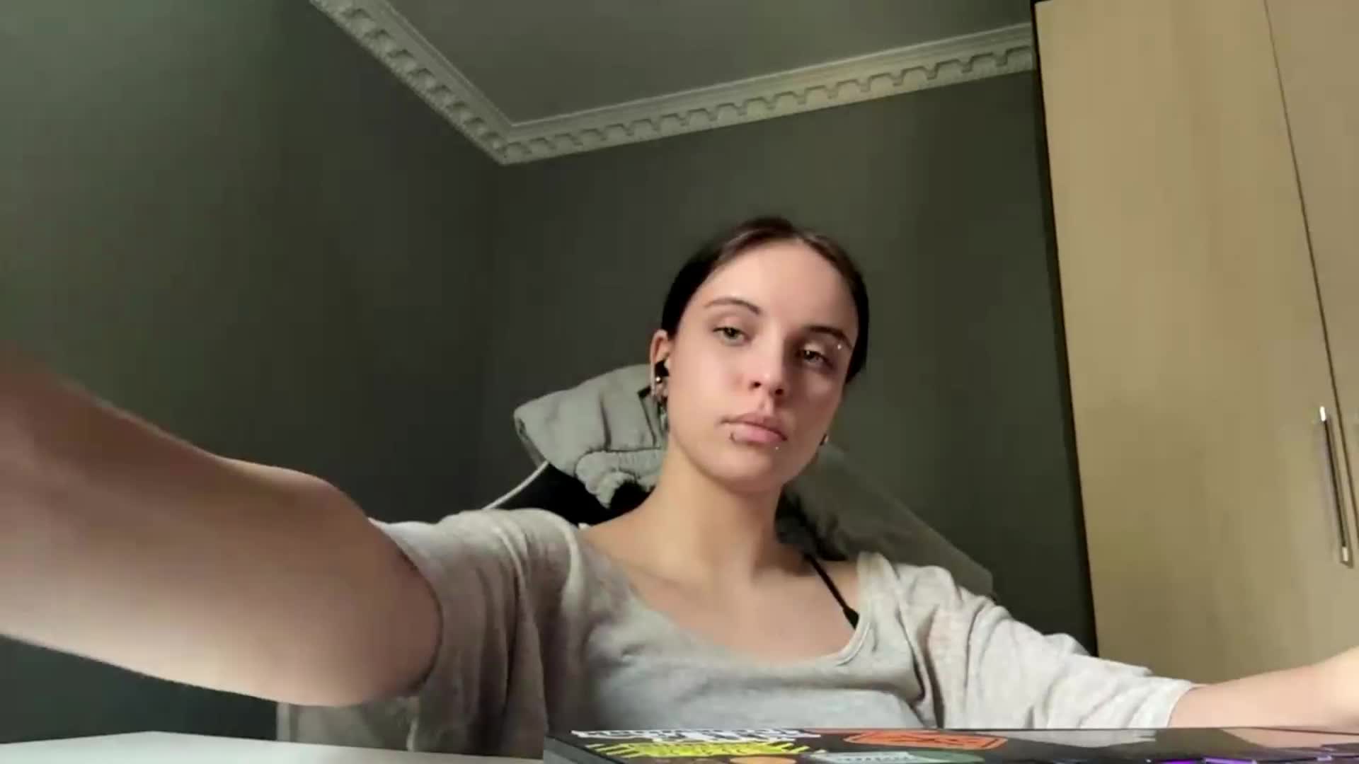 tootightwiththong Adult Chat July 23, 2026