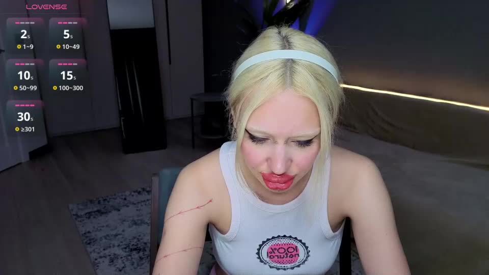 luna_beverly Adult Chat July 24, 2026